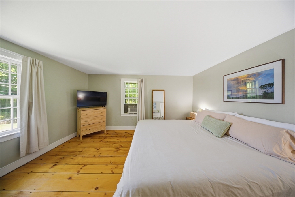 46 Willard Road Sturbridge, MA 01566 - Photo 19 of 26 Gallery Image 19