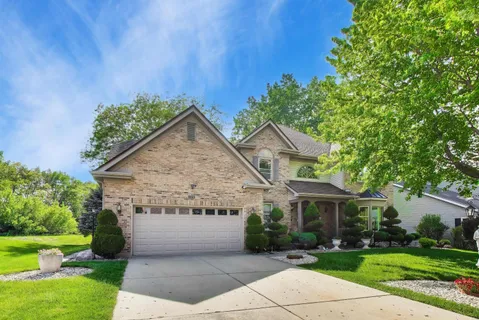 $539,000 | 1120 Redwood Drive, Algonquin, IL 60102