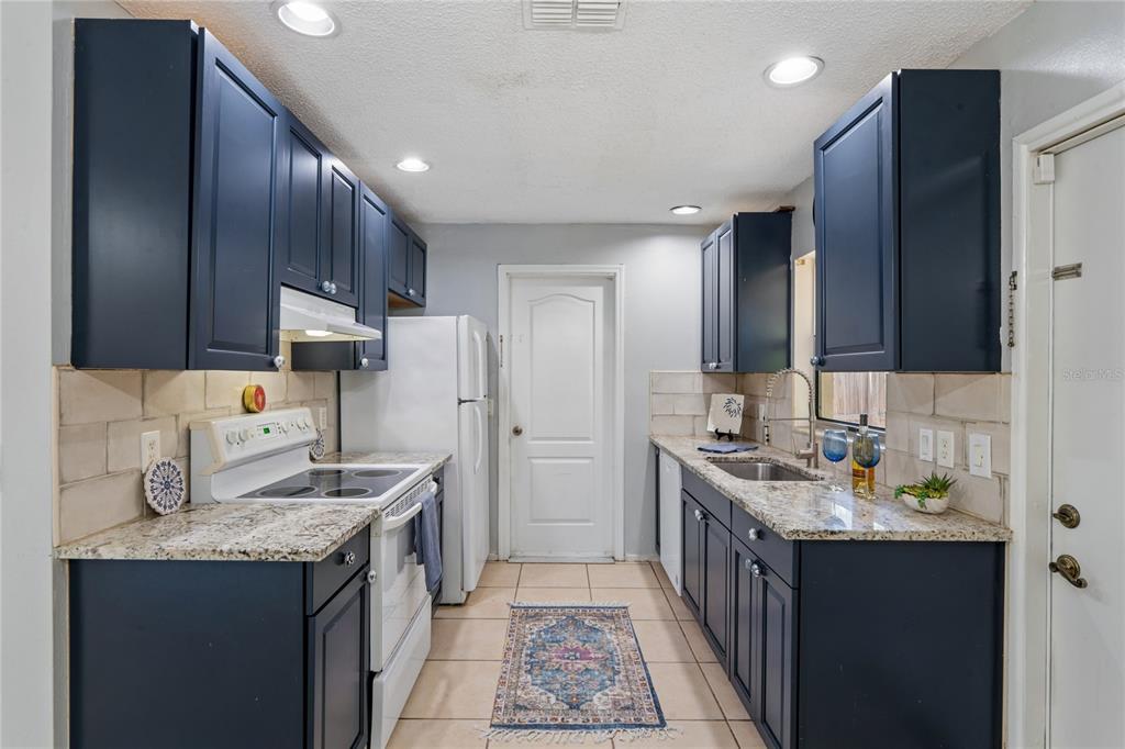 4362 Azora Road Spring Hill, FL 34608 - Photo 5 of 48