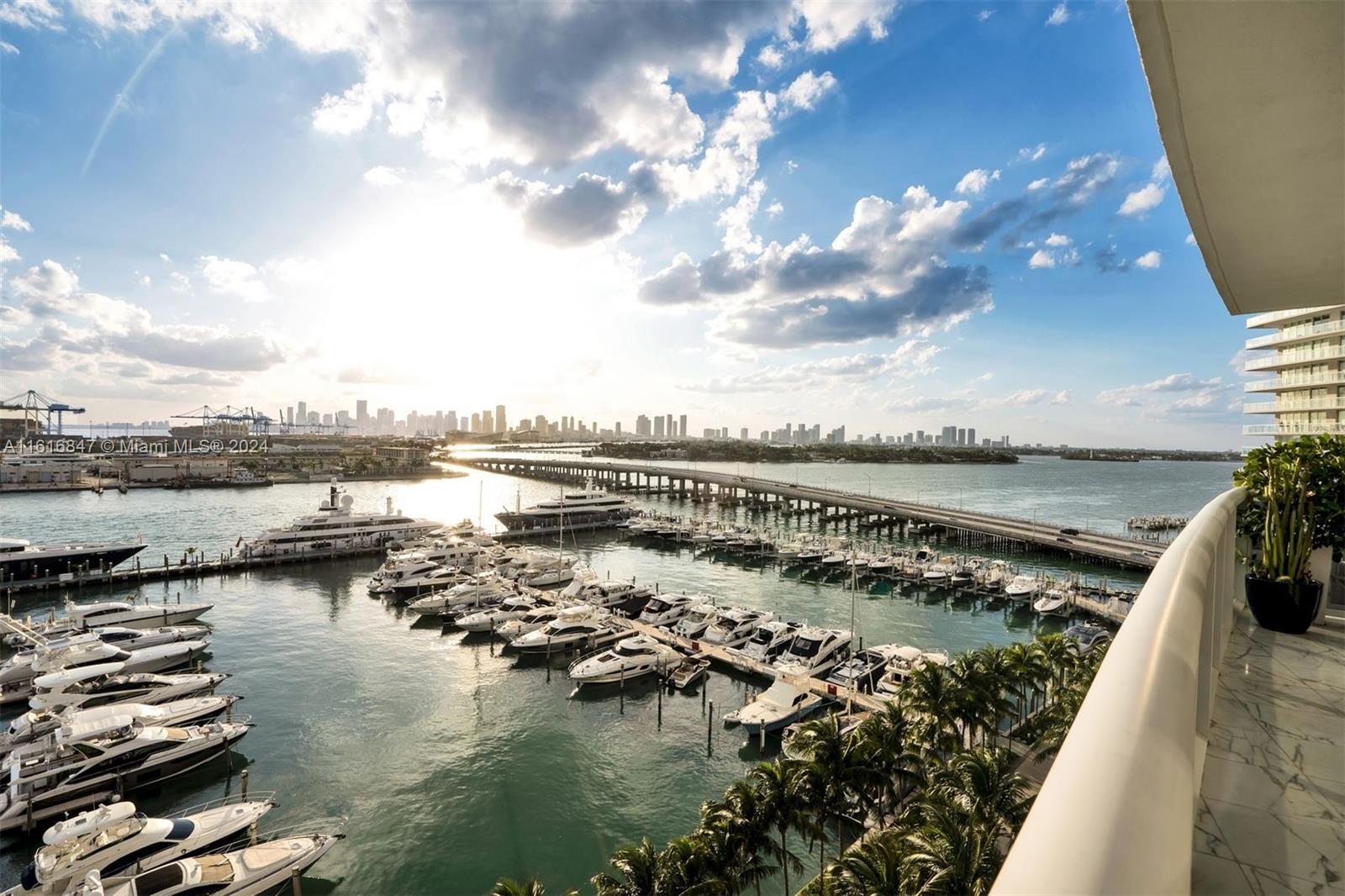 400 Alton Road, Unit 1001 Miami Beach, FL 33139 - Photo 34 of 37 Gallery Image 34