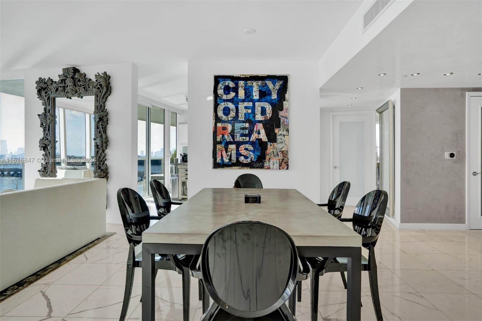 400 Alton Road, Unit 1001 Miami Beach, FL 33139 - Photo 5 of 37 Gallery Image 5