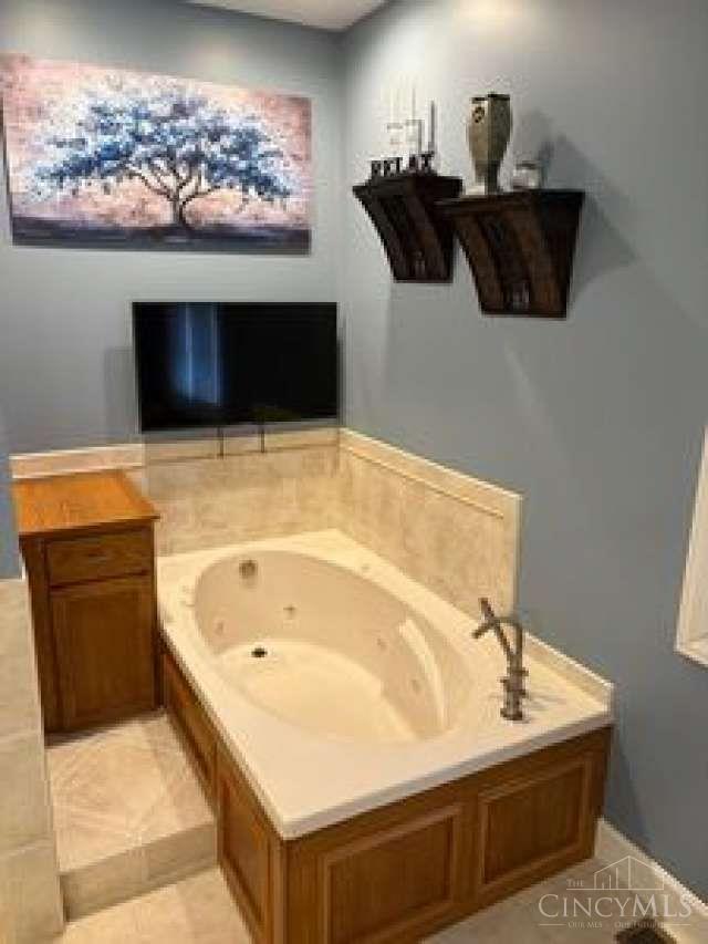 3004 Layhigh Road Hamilton, OH 45013 - Photo 11 of 25 Gallery Image 11