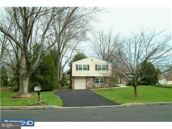80 Lempa Road Holland, PA 18966 - Photo 2 of 12 Gallery Image 2