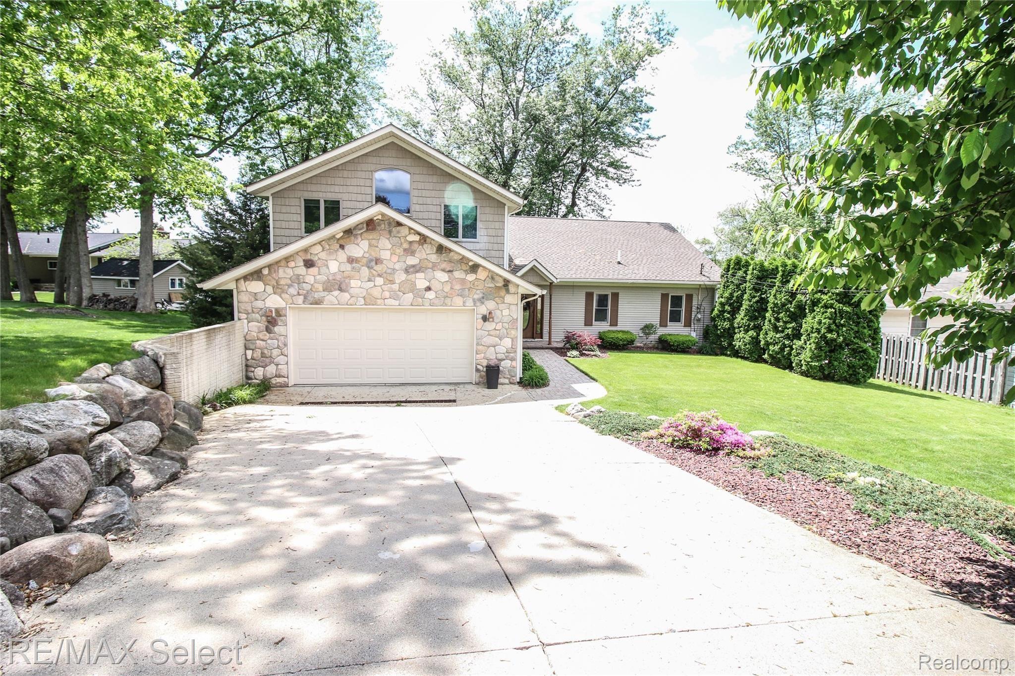 10309 Bennett Lake Road Fenton, MI 48430 - Photo 62 of 79 D3A0B668-D0F7-40FE-B41E-E9845BC291DE.JPEG