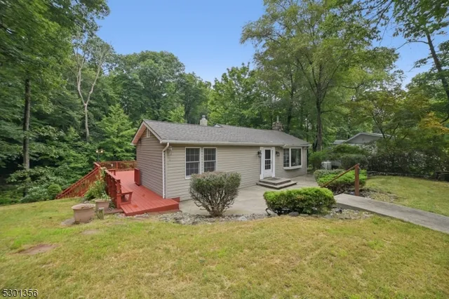 $3,500 | 129 Camp Trail, Hopatcong, NJ 07843
