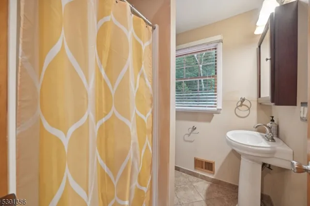 $3,500 | 129 Camp Trail, Hopatcong, NJ 07843