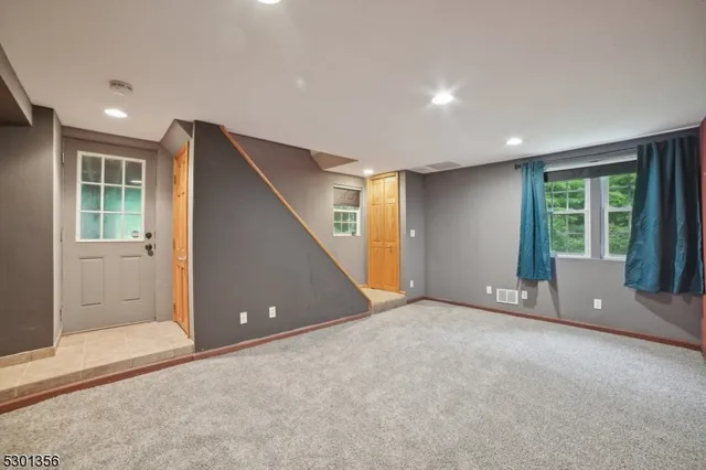 $3,500 | 129 Camp Trail, Hopatcong, NJ 07843