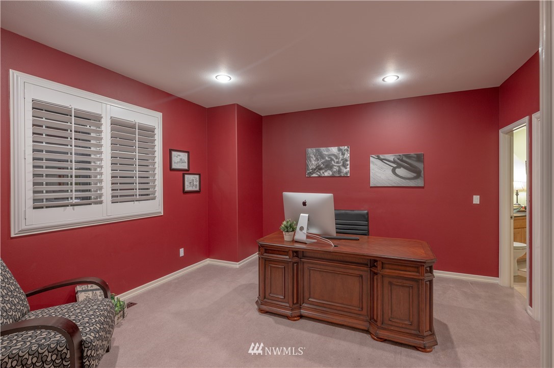 23908 Southeast 243rd Street Maple Valley, WA 98038 - Photo 11 of 33