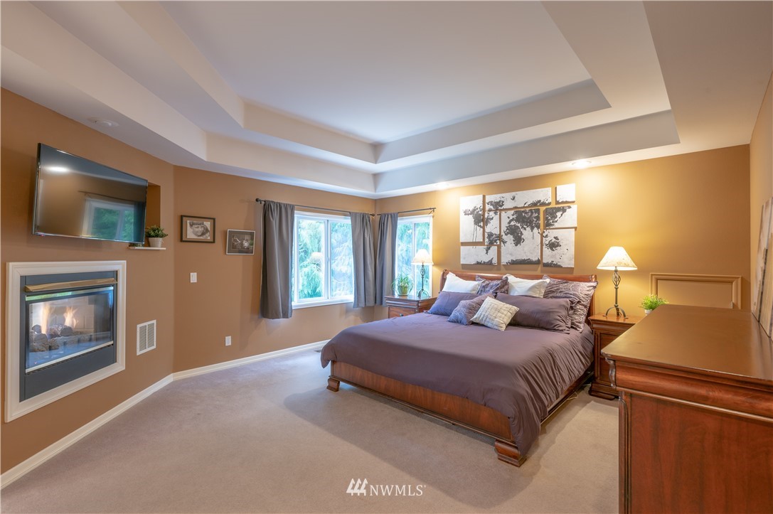 23908 Southeast 243rd Street Maple Valley, WA 98038 - Photo 14 of 33