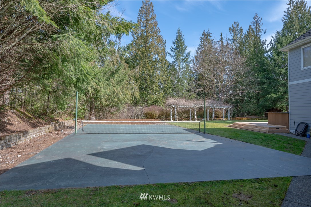 23908 Southeast 243rd Street Maple Valley, WA 98038 - Photo 31 of 33