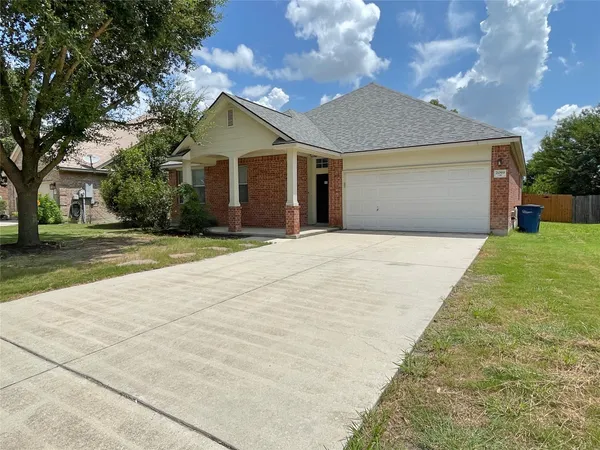 $1,995 | 2059 Carlisle Castle Drive, New Braunfels, TX 78130