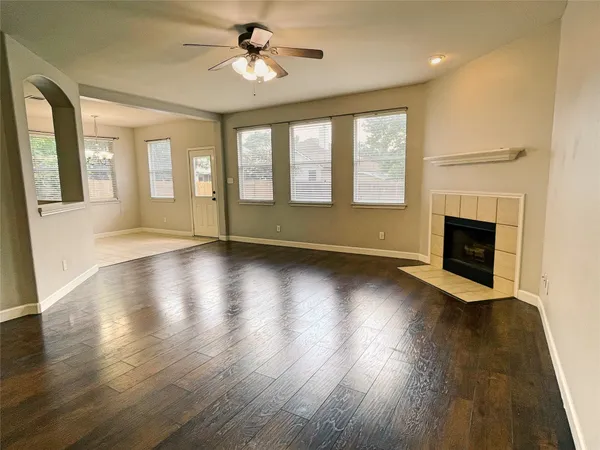 $1,995 | 2059 Carlisle Castle Drive, New Braunfels, TX 78130