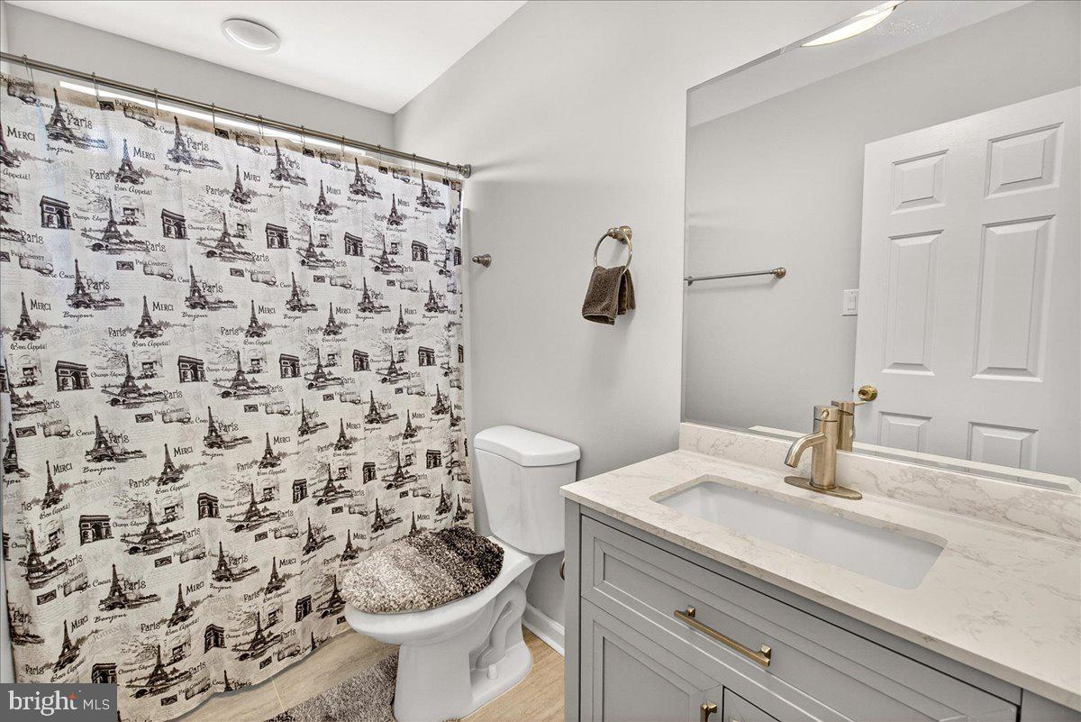 6303 Edgeware Court Frederick, MD 21703 - Photo 8 of 74 1 of 3 full baths