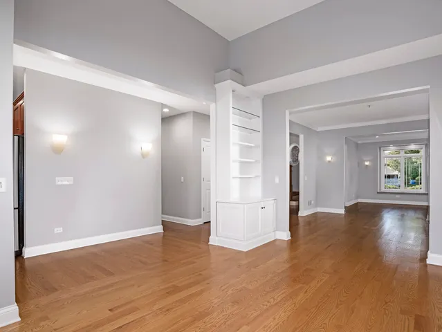 $750,000 | 841 Rogers Street, Downers Grove, IL 60515