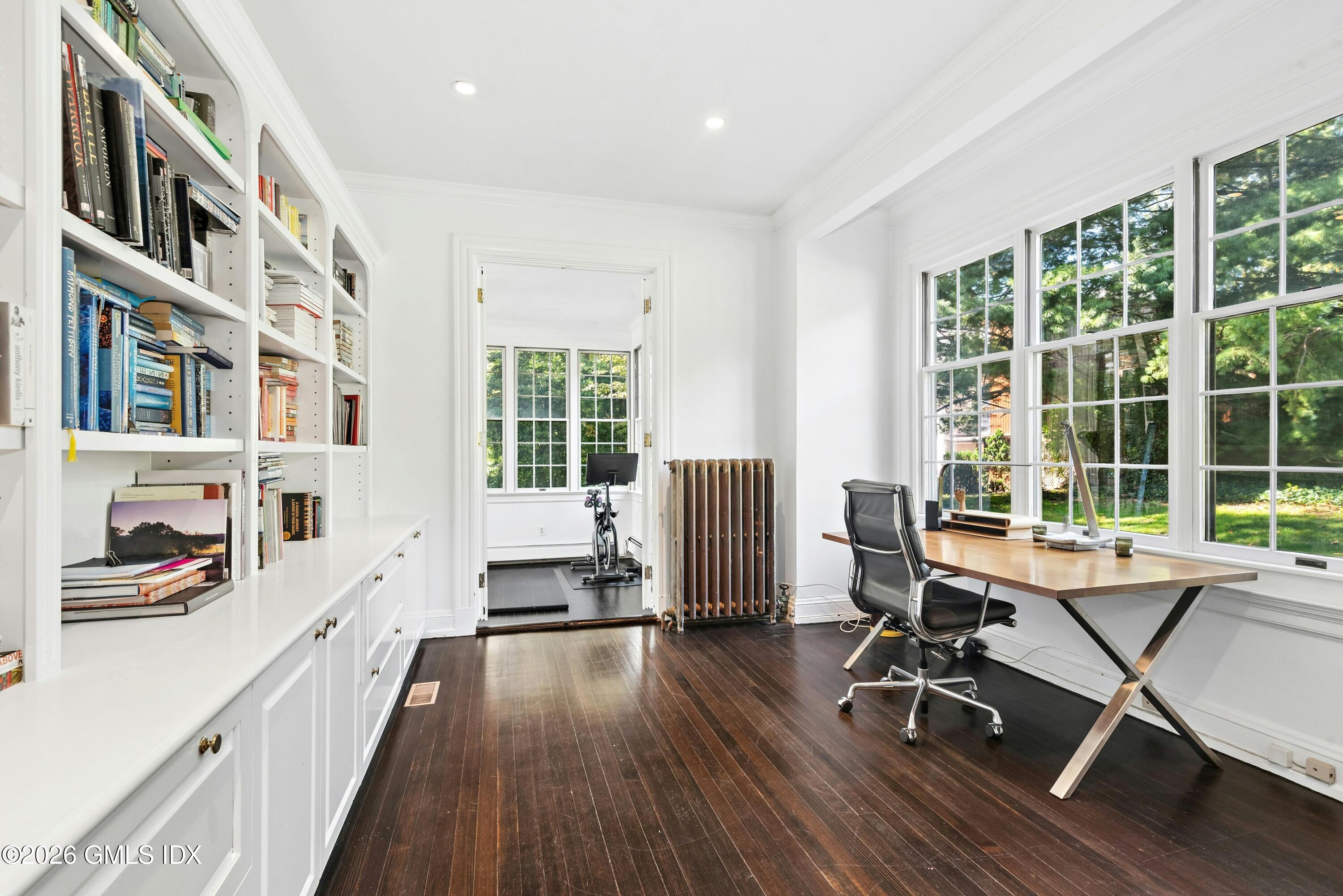 253 Shore Road Greenwich, CT 06830 - Photo 12 of 29 016-497186-497186_146