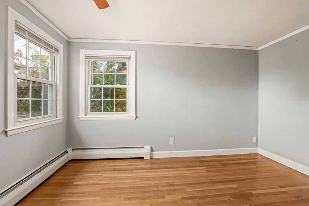 889 Riverside Drive Methuen, MA 01844 - Photo 13 of 28 Gallery Image 13