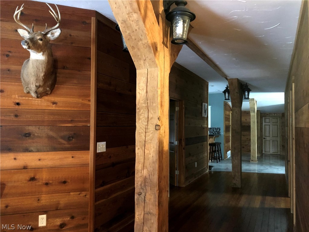 17183 Mayfield Road Windsor, OH 44099 - Photo 21 of 27