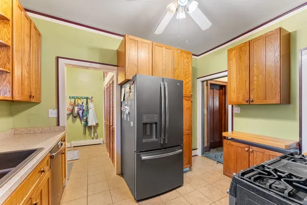 $235,000 | 2664 North Harrison Street, Davenport, IA 52803