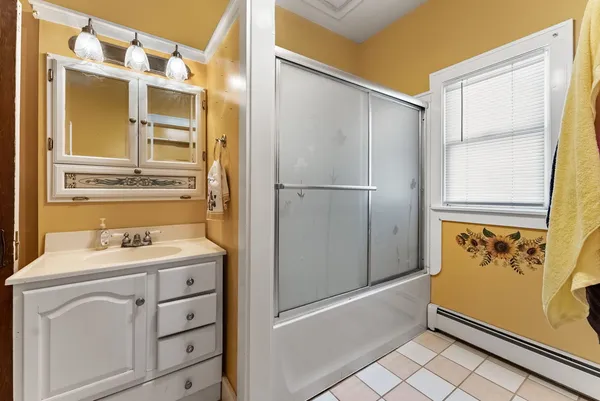 $235,000 | 2664 North Harrison Street, Davenport, IA 52803