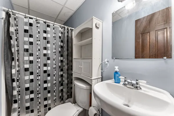 $235,000 | 2664 North Harrison Street, Davenport, IA 52803