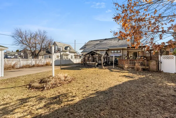 $235,000 | 2664 North Harrison Street, Davenport, IA 52803