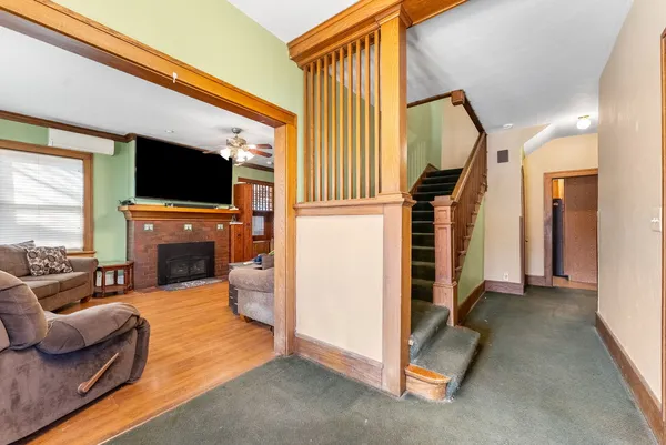 $235,000 | 2664 North Harrison Street, Davenport, IA 52803