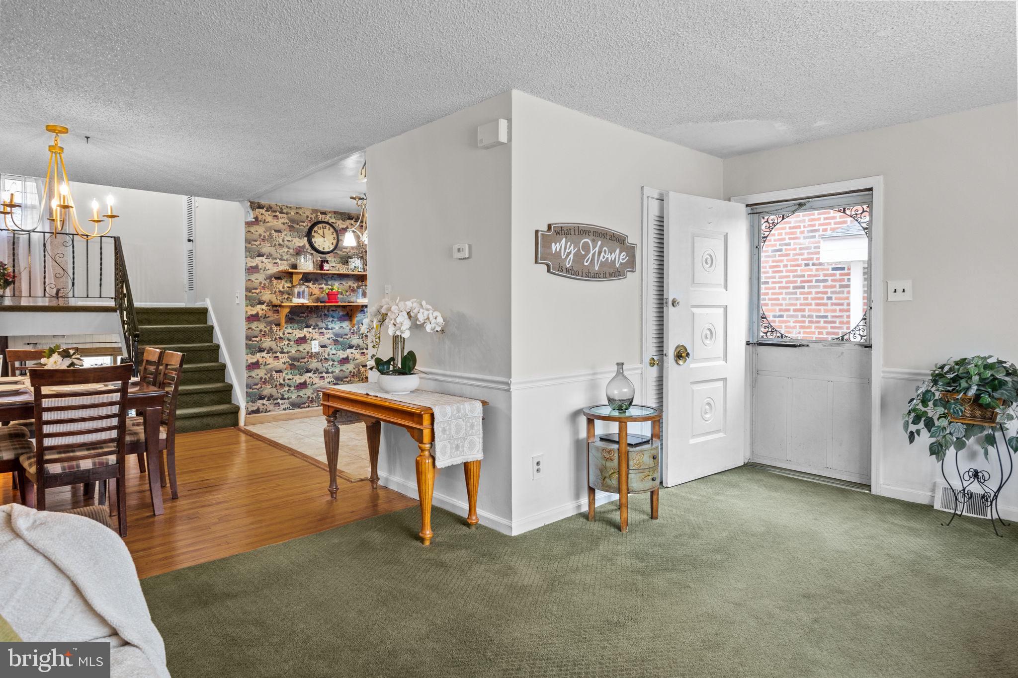 2727 Axe Factory Road Philadelphia, PA 19152 - Photo 4 of 27 Open floor plan