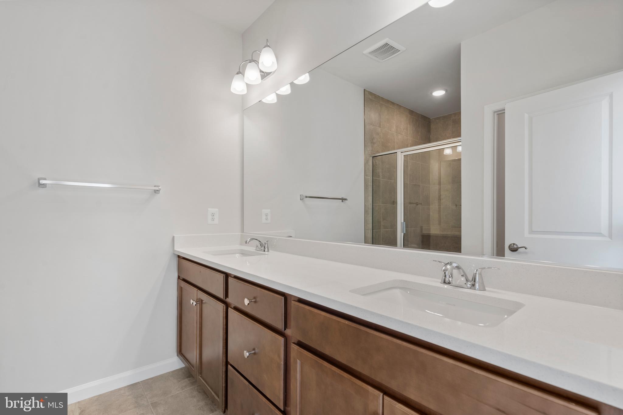 6947 Gladebrook Road Brandywine, MD 20613 - Photo 33 of 37
