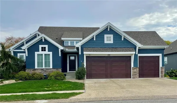 $725,000 | 16905 Bradshaw Street, Overland Park, KS 66221