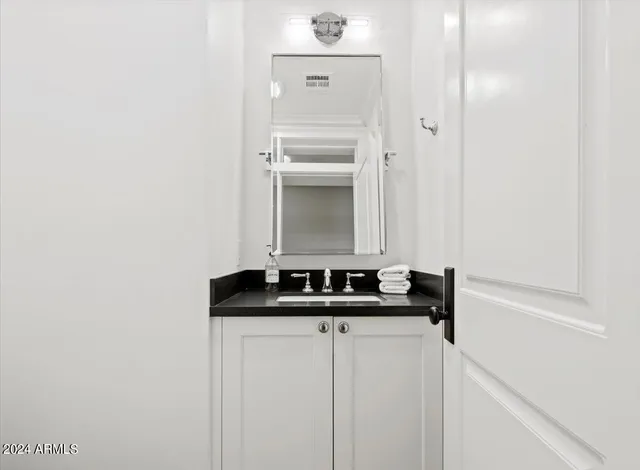 $20,000 | 4549 East Calle Tuberia, Phoenix, AZ 85018