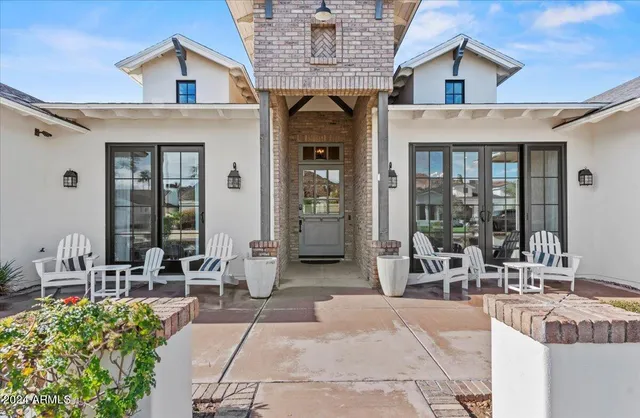 $20,000 | 4549 East Calle Tuberia, Phoenix, AZ 85018