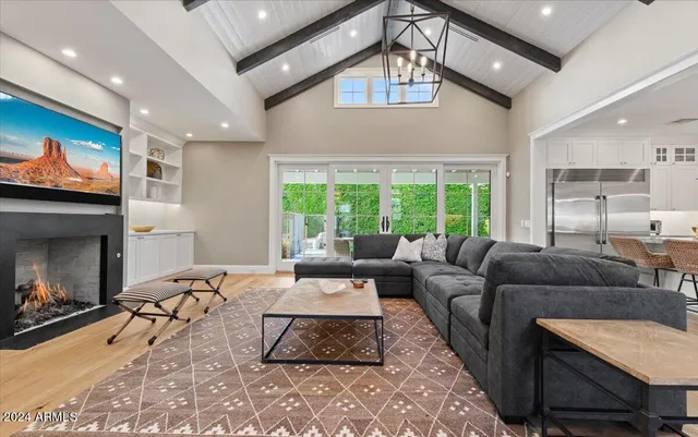 $20,000 | 4549 East Calle Tuberia, Phoenix, AZ 85018