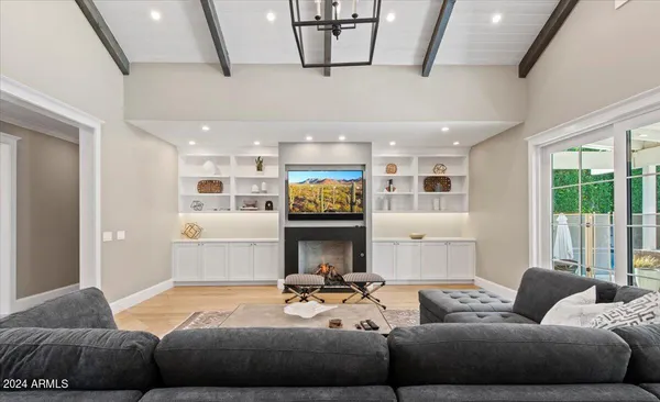 $20,000 | 4549 East Calle Tuberia, Phoenix, AZ 85018