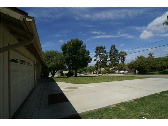 3057 Roadrunner Road San Marcos, CA 92078 - Photo 2 of 15