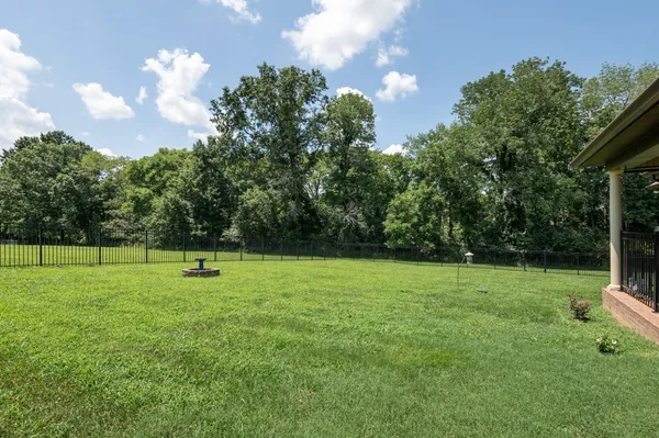 $575,000 | 1007 Robert Lee Drive, Gallatin, TN 37066