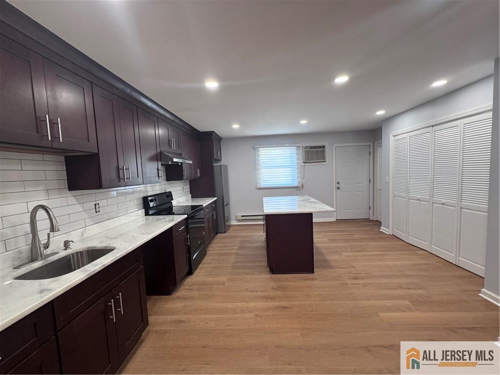33 Mercer Street Carteret, NJ 07008 - Photo 7 of 30