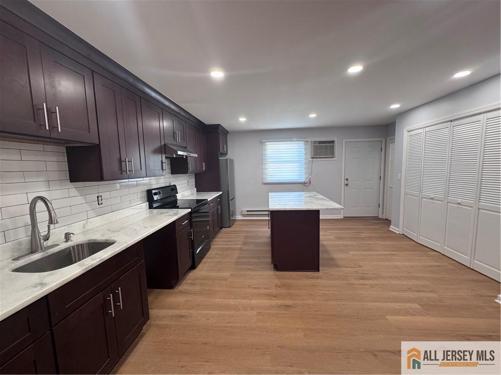 33 Mercer Street Carteret, NJ 07008 - Photo 8 of 30