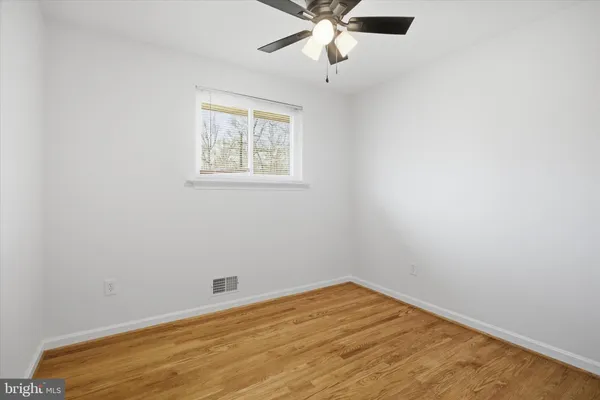 $395,900 | 7400 Colchester Drive, Clinton, MD 20735