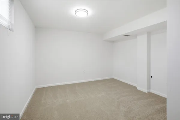 $395,900 | 7400 Colchester Drive, Clinton, MD 20735