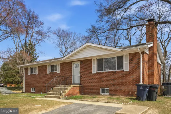 $395,900 | 7400 Colchester Drive, Clinton, MD 20735