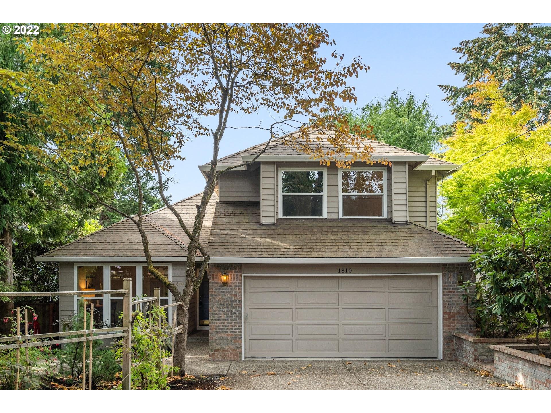 1810 South Pendleton Street Portland, OR 97239 - Photo 2 of 32 Gallery Image 2