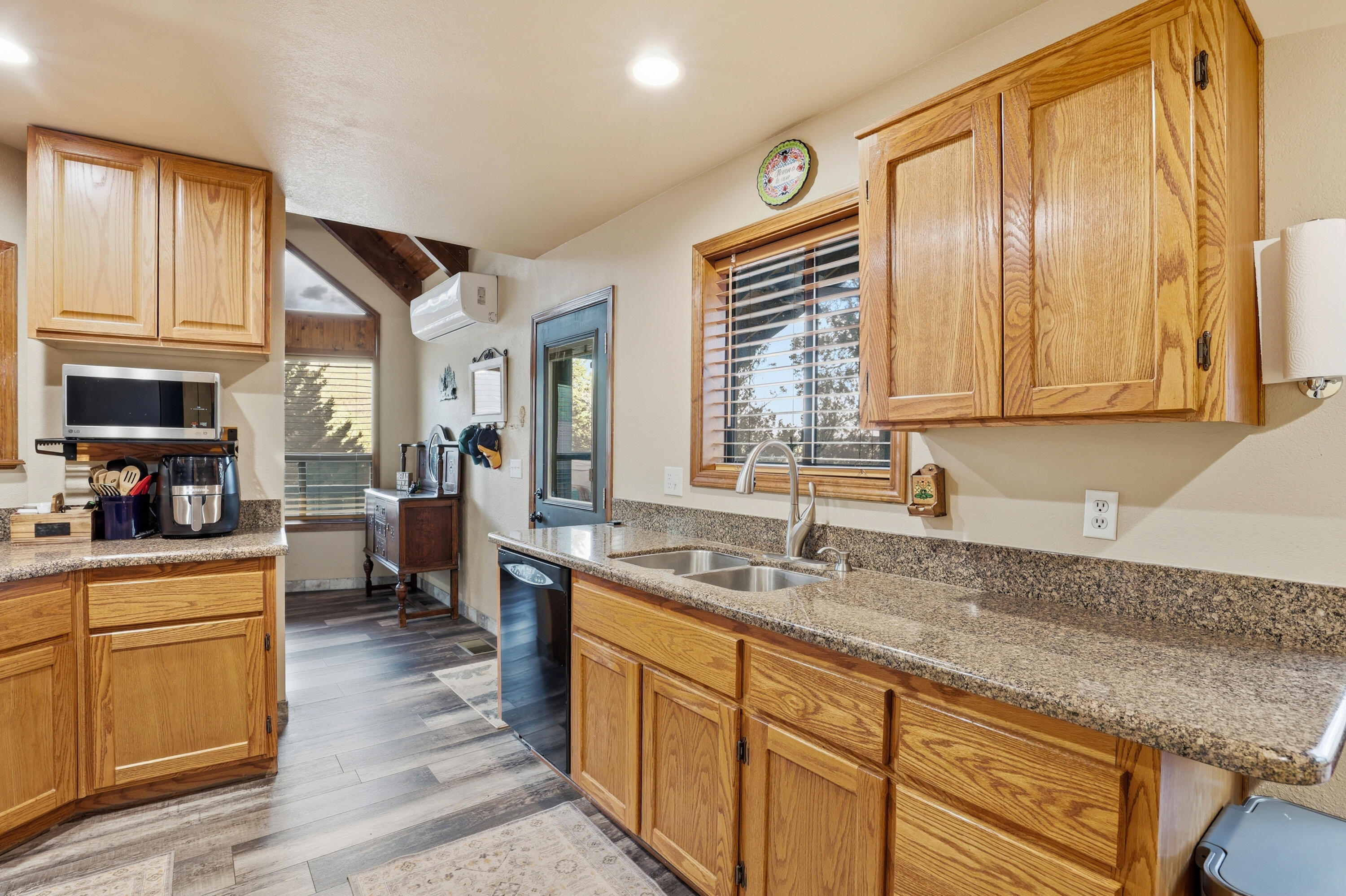 6191 Hidden Pines Loop Pine, AZ 85544 - Photo 16 of 35