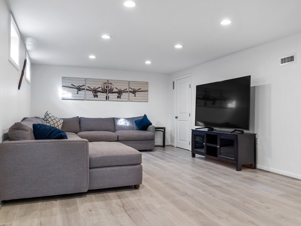25 Falmouth Road Arlington, MA 02474 - Photo 33 of 42