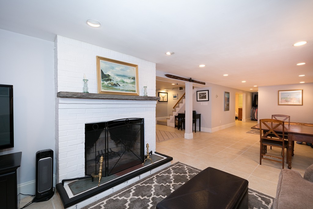 80 Brewster Road Cohasset, MA 02025 - Photo 20 of 30 Gallery Image 20