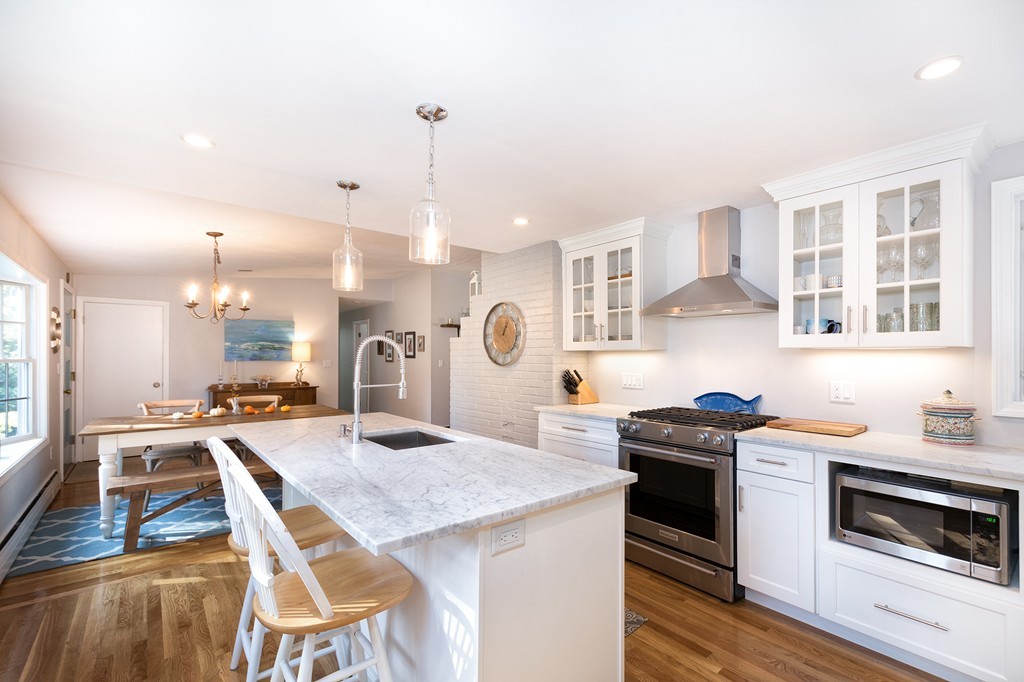 80 Brewster Road Cohasset, MA 02025 - Photo 4 of 30 Gallery Image 4