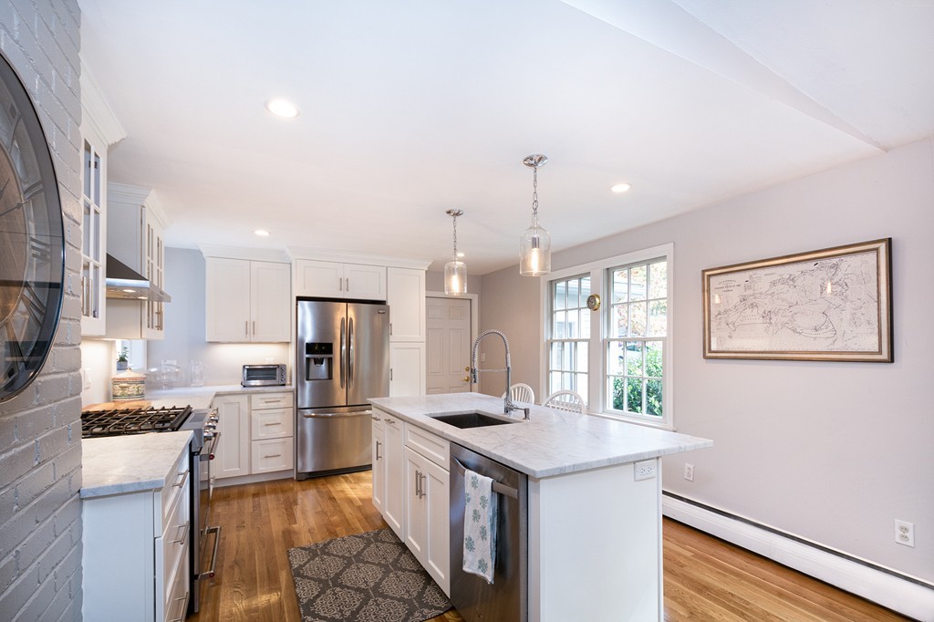 80 Brewster Road Cohasset, MA 02025 - Photo 6 of 30 Gallery Image 6