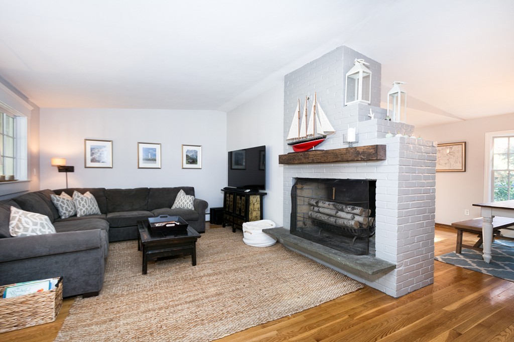 80 Brewster Road Cohasset, MA 02025 - Photo 10 of 30 Gallery Image 10