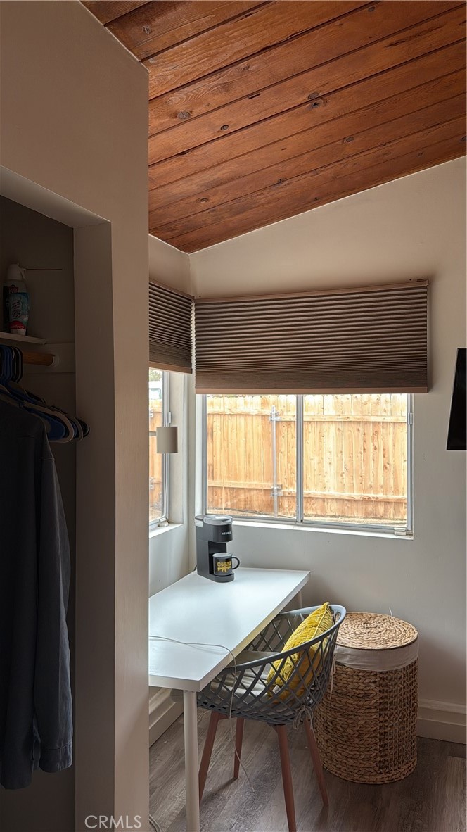 6922 Datura Avenue Twentynine Palms, CA 92277 - Photo 5 of 24 a room with furniture and a window