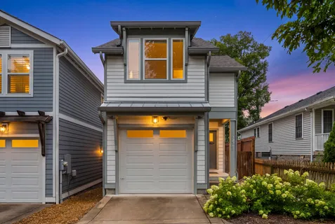 $599,000 | 2238 B Cruzen Street, Nashville, TN 37211