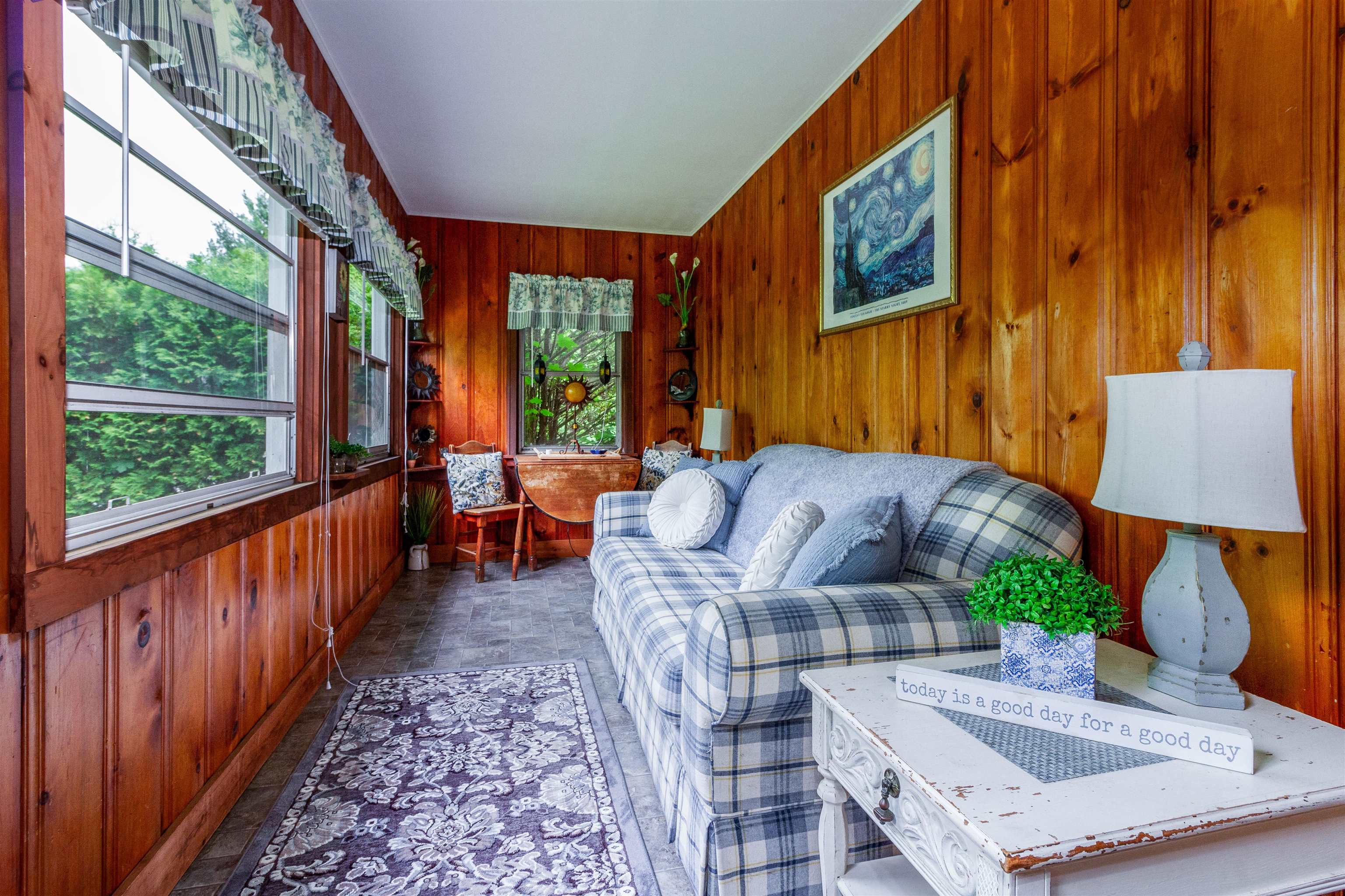 38 Thrall Avenue Rutland, VT 05701 - Photo 5 of 31 Gallery Image 5